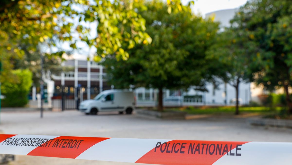 Une dizaine de lycées isérois ont été victimes de fausses alertes à la bombe, ce mercredi.