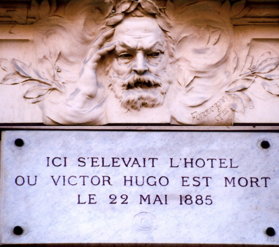 Plaque Victor Hugo, 124 av. Victor Hugo, Paris 16e