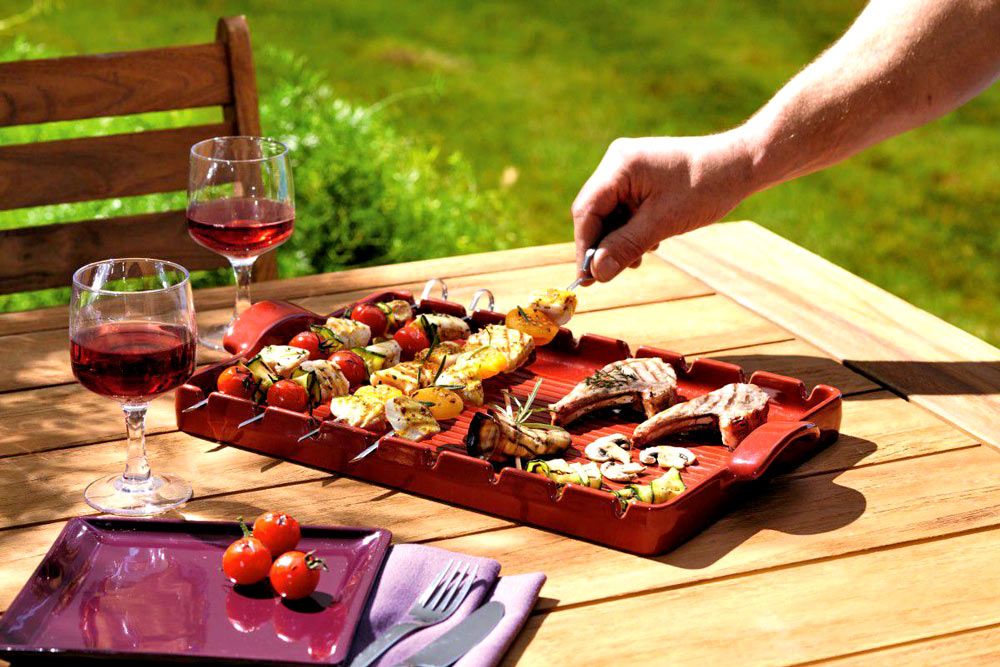 Quel vin rouge choisir pour l'été ? - Sélection pour grillades, plancha, barbecue - blog Les Grappes