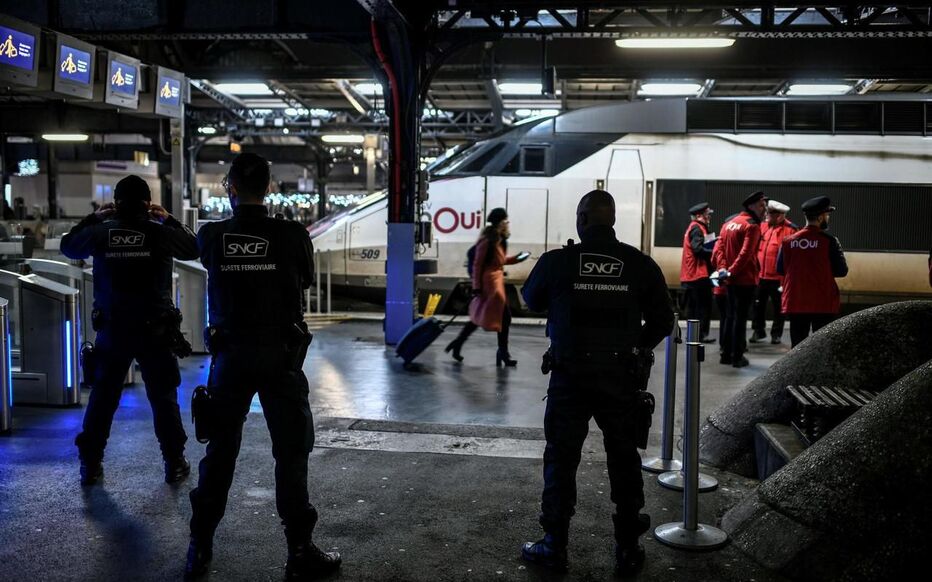  Le trafic des TGV restera fortement impacté par le mouvement de grève vendredi.