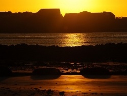 Photo paysage et monuments, Larmor-Plage - Contre jour d'un lever de soleil