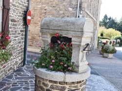 Photo paysage et monuments, Trédion - le puits