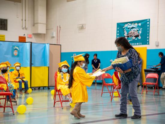 Baca /Dlo'Ay Azhi Community School Kindergarten graduation.