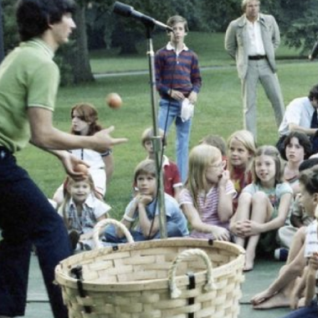 President Carter hosted the 2nd Congressional Picnic on the South Lawn.