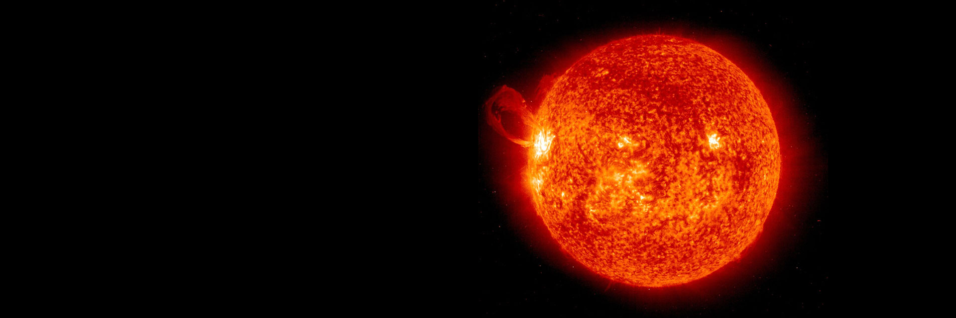 Image of the Sun against the darkness of space