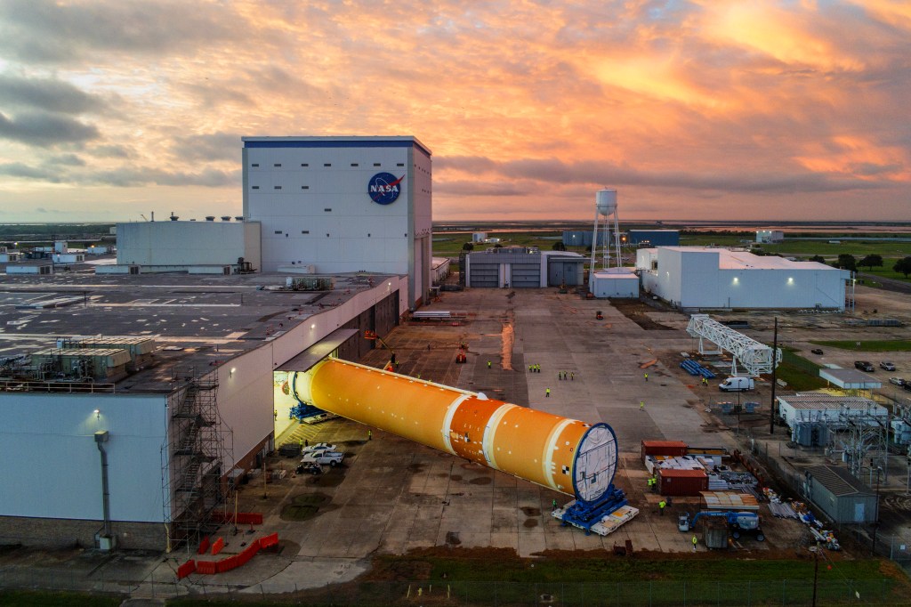 
			NASA Moon Rocket Stage for Artemis II Moved, Prepped for Shipment - NASA			