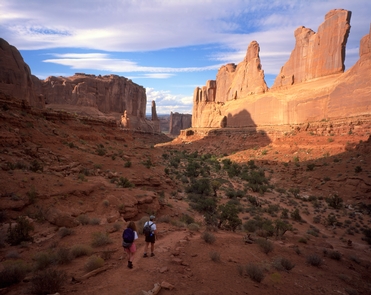 Park Avenue TrailThe Park Avenue trail is one of many hiking trails at Arches, ranging from easy to strenuous.