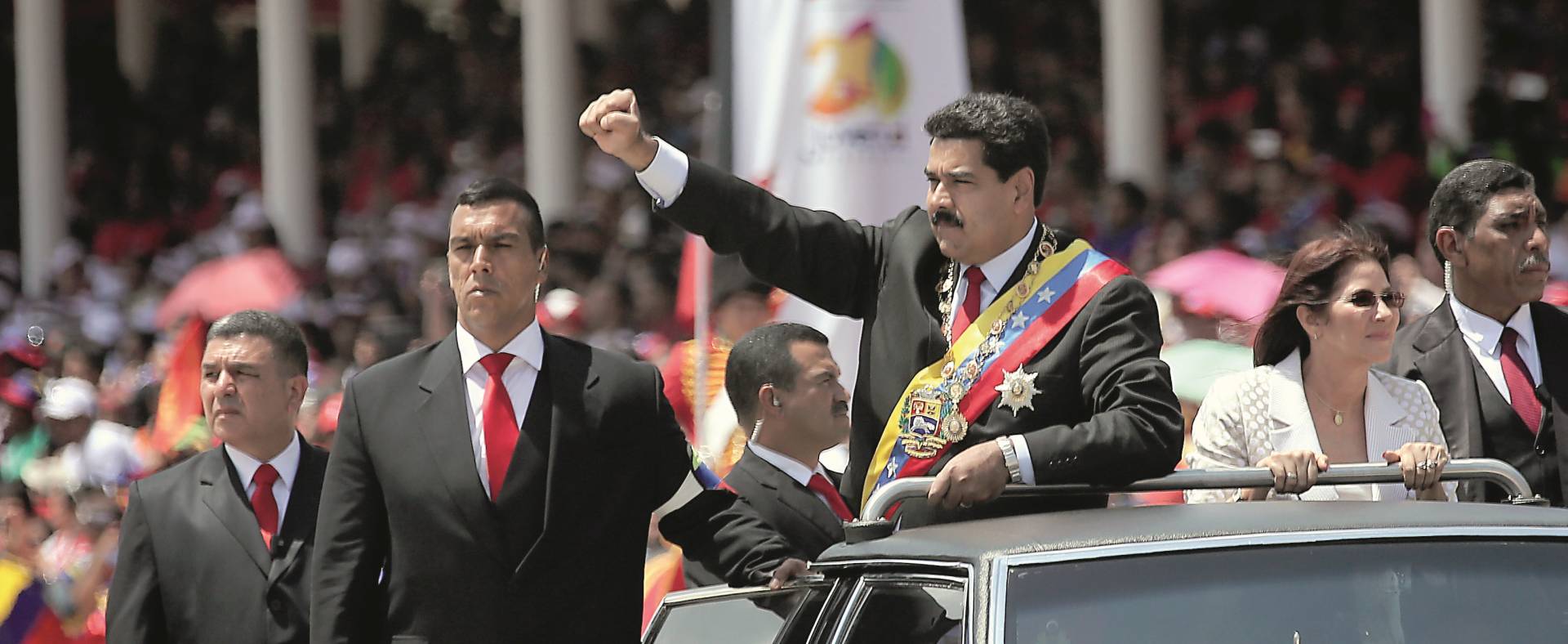 CARACAS, VENEZUELA - MARCH 05:  Venezuelan President Nicolas Maduro arrives for a parade marking the first anniversary of the death of Hugo Chavez on March 5, 2014 in Caracas, Venezuela. Thousands of pro-government supporters turned out to honor Chavez and listen to Maduro speak. During an anniversary speech, Maduro announed that Venezuela is cutting diplomatic and commercial relations with Panama, citing a conspiracy.  (Photo by John Moore/Getty Images)