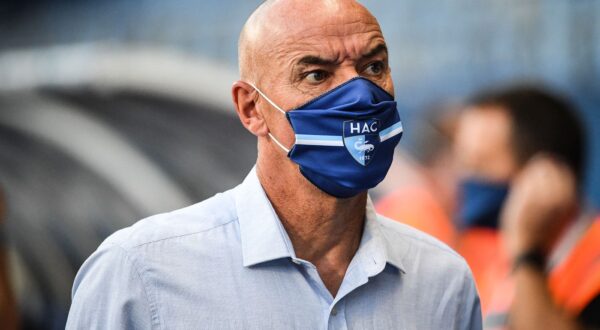 Paul LE GUEN Coach of Havre AC during the French championship Ligue 2 football match between ESTAC Troyes and Le Havre AC on August 24, 2020 at Stade de l'Aube in Troyes, France - Photo Matthieu Mirville / DPPI,Image: 554938278, License: Rights-managed, Restrictions: Hungary Out, Model Release: no, Credit line: Matthieu Mirville / AFP / Profimedia