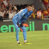 Goalkeeper Dominik Livakovic of Fenerbahce during the Turkish Super League match between Goztepe and Fenerbahce at Goztepe Gursel Aksel Stadium on August 17, 2024 in Izmir, Turkey. Izmir Turkey Copyright: xx Goztepe-FBahce-17824 183,Image: 899590307, License: Rights-managed, Restrictions: , Model Release: no, Credit line: Seskimphoto / imago sportfotodienst / Profimedia