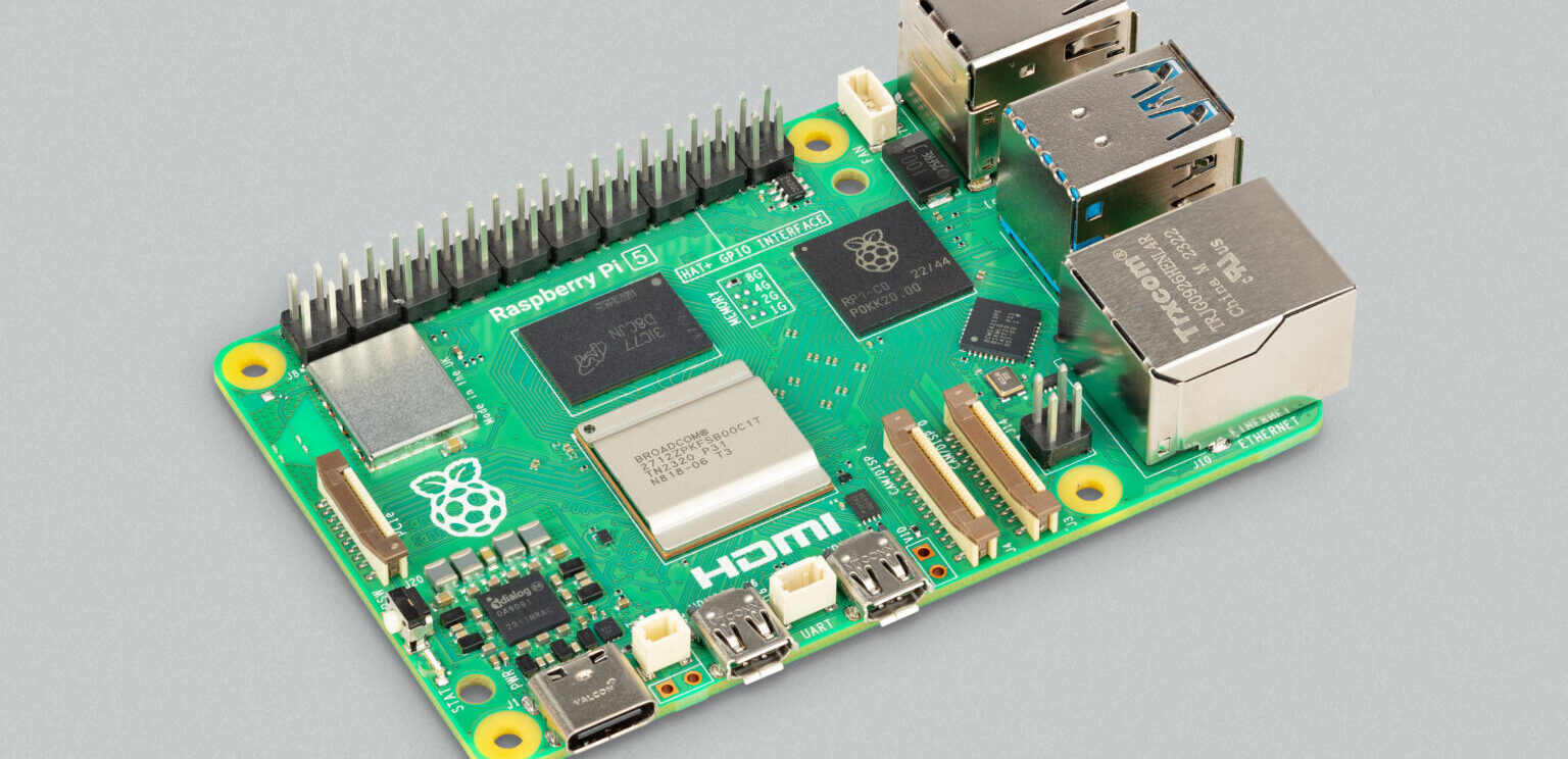 Voici le Raspberry Pi 5 avec des améliorations à tous les étages et… un bouton Power