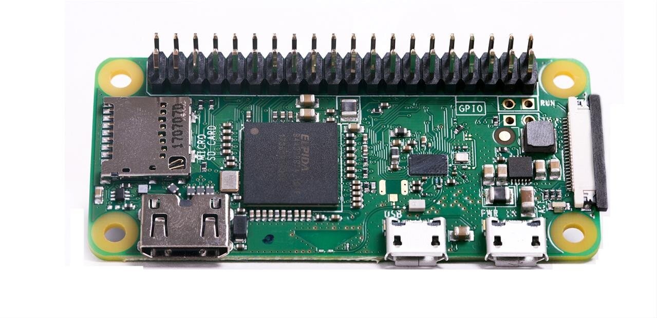 Raspberry Pi lance le Zero WH à 15 euros, des broches pour le connecteur GPIO