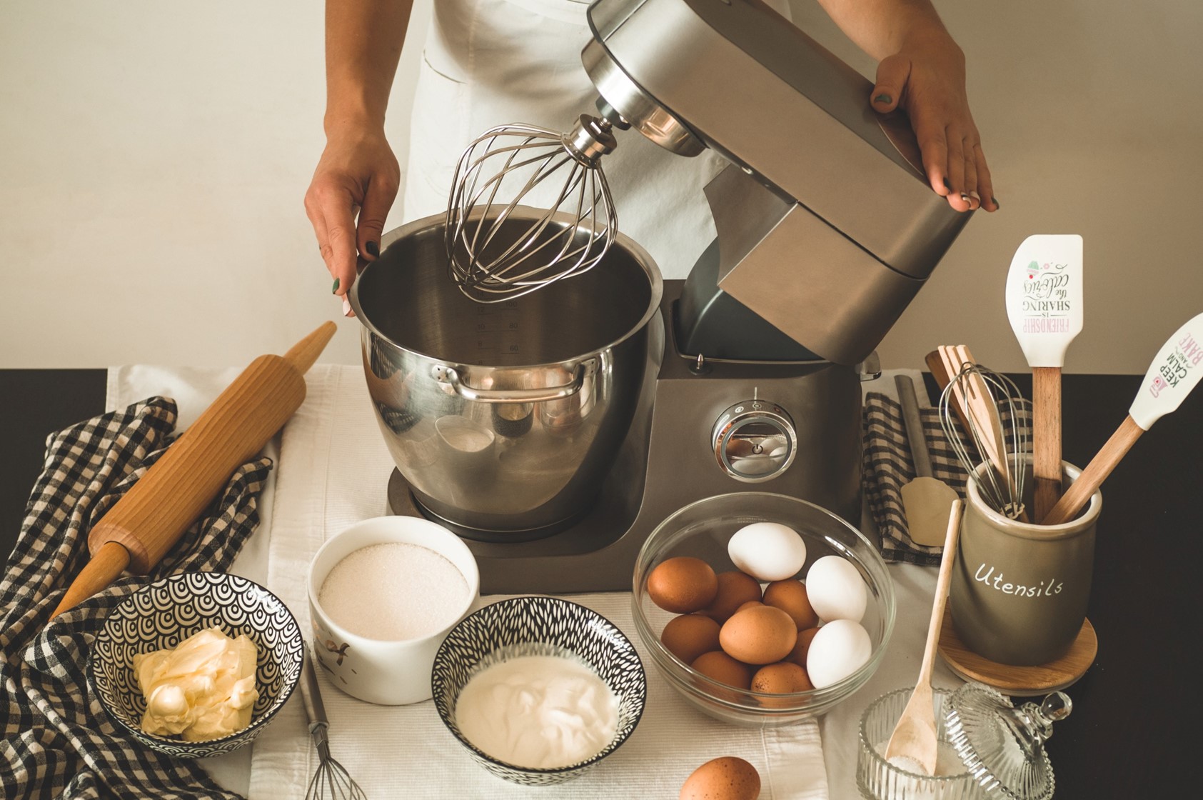 Eleganza e prestazioni in cucina elevate con la planetaria Kenwood