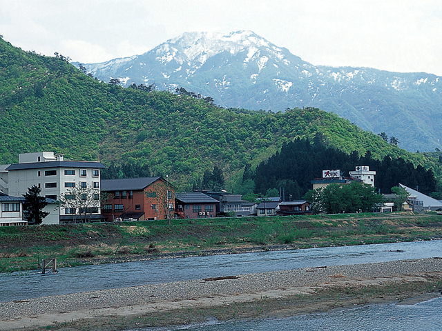 六日町温泉