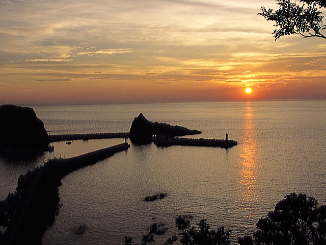 ウトロ温泉