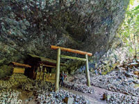 天岩戸神社