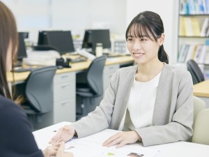 株式会社早稲田アカデミー【プライム市場】 子どもたちに寄り添う受付事務／原則定時退社／5日以上連休可