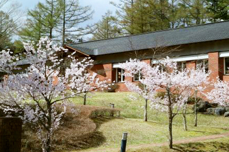 山中湖情報創造館