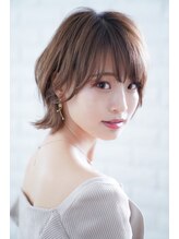 ウォークヘアーグロウ(Walk hair grow) シルキーベージュ×ショートウルフ