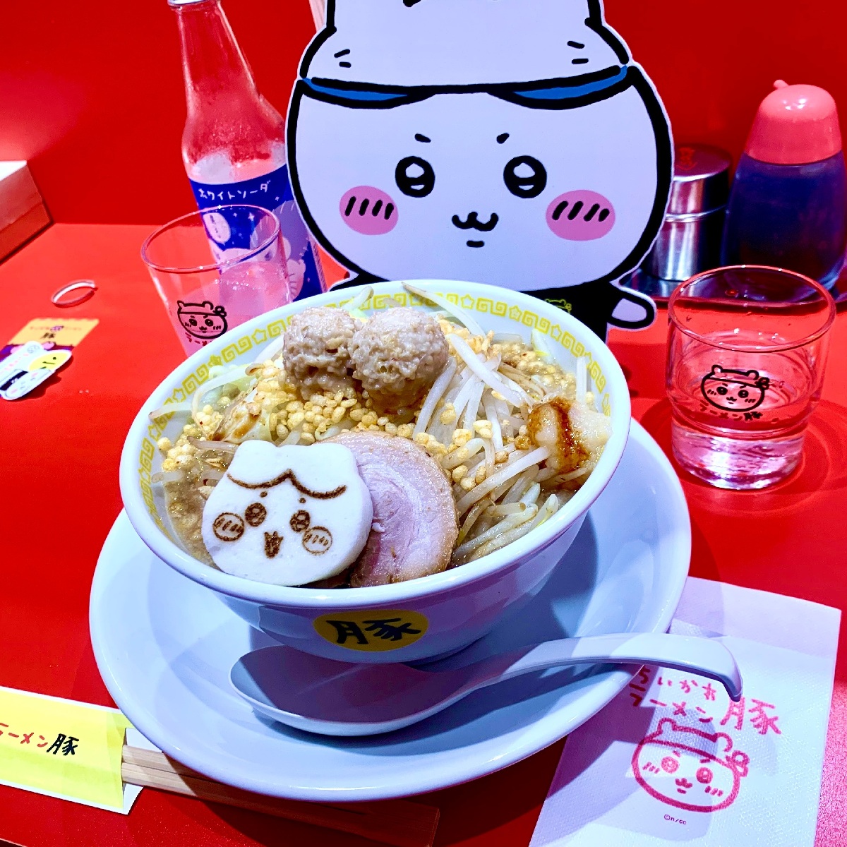 【全国で2店舗】幻のラーメン『ちいかわラーメン豚』徹底レポート！