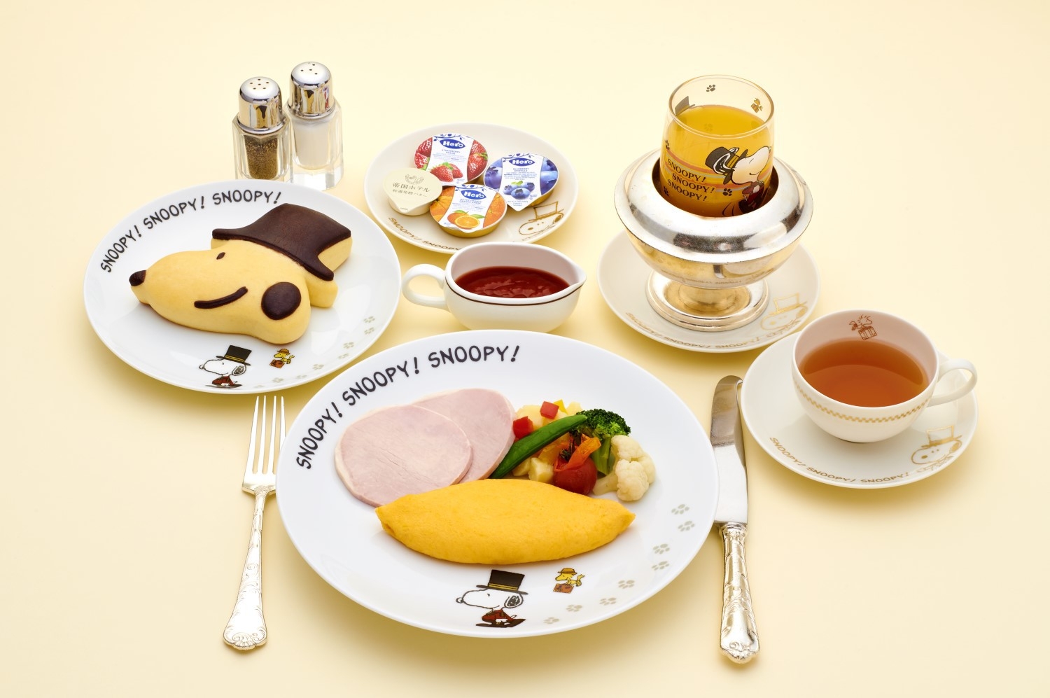 【ドアマン・スヌーピー オリジナル スマートフォンポーチ付き】SNOOPYステイ【朝食付き】