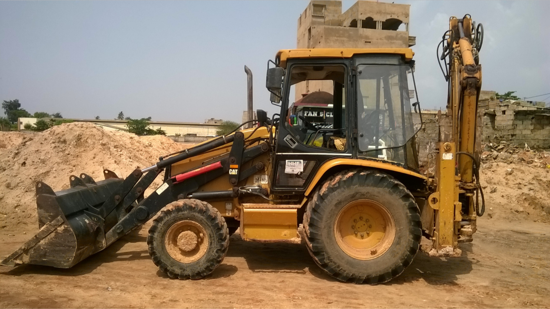 location vente de tracto pelle dakar senegal