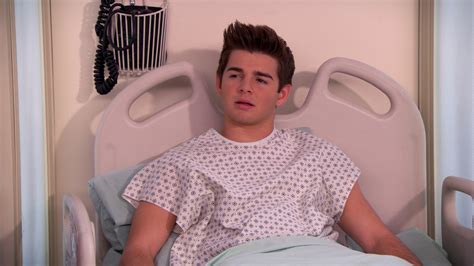 Watch The Thundermans Season 1 Episode 18: The Thundermans - Paging Dr ...