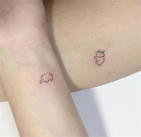 minimalist tattoo placement #Minimalisttattoos | Tatuaggi, Tatoo, Idee