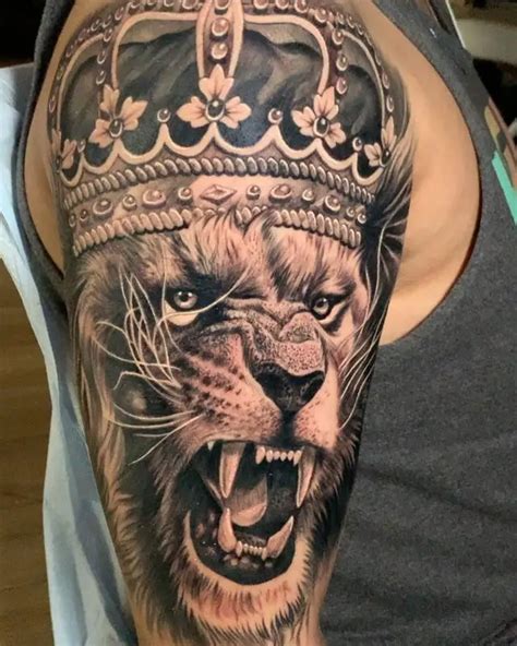 40 Powerful Lion With Crown Tattoo 2022 (Meanings And Design Ideas ...