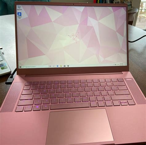 Laptop Pink - duta Teknologi