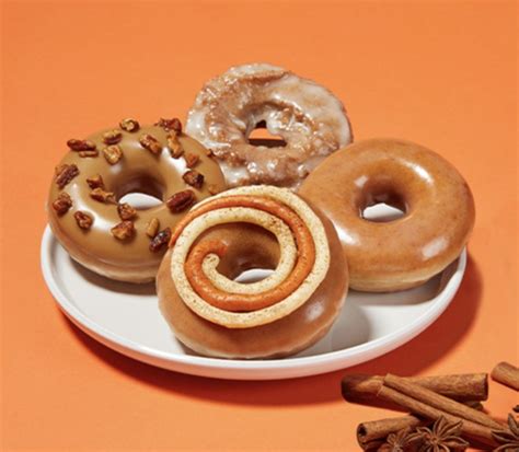 Krispy Kreme's Pumpkin Spice Collection Includes a PSL - Let's Eat Cake