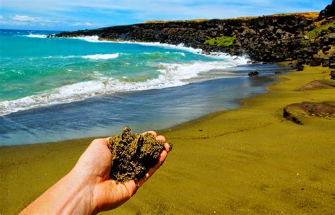 The Green Sand Beach (Papakōlea Beach)