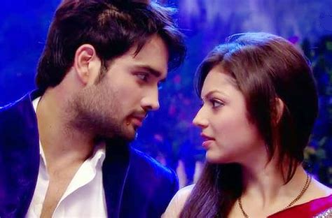 It's official: Vivian Dsena to romance Drashti Dhami yet again in ...