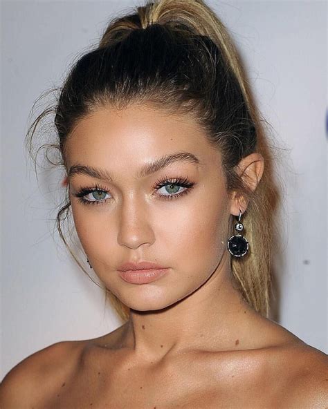 Gigi Hadid pretty natural makeup Makeup Tips, Beauty Makeup, Hair ...