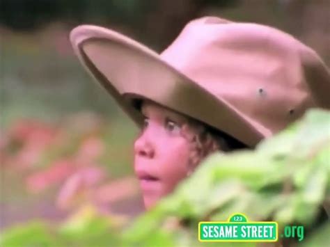 Sesame Street - Safari Letter V - video Dailymotion