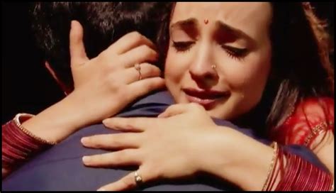 Team BARUN: *Screen Caps* An Epic Hug - Arnav and Khushi