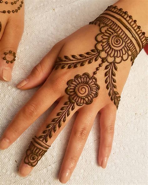 henna tattoo designs - Bing | Henna tattoo designs simple, Henna art ...