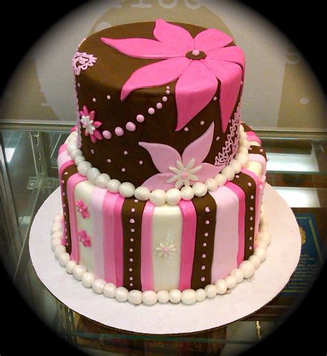 fondant cakes | Fondant Cake | Cake, Fondant cakes, Cake decorating