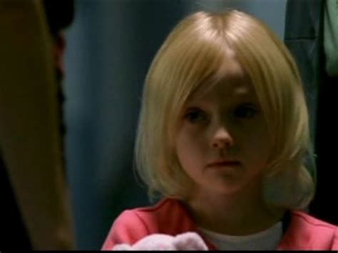 CSI {1x07- Blood Drops} - Dakota Fanning Image (18584159) - Fanpop