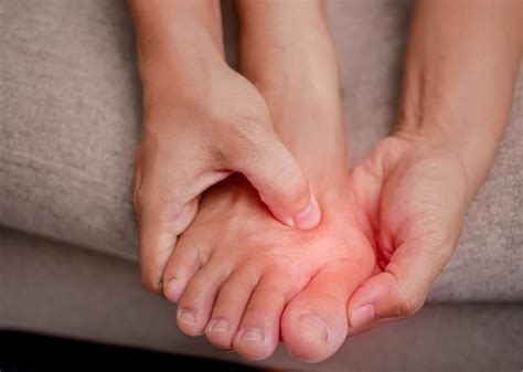 Bunions: Common Causes: David E Biss, DPM: Podiatrist