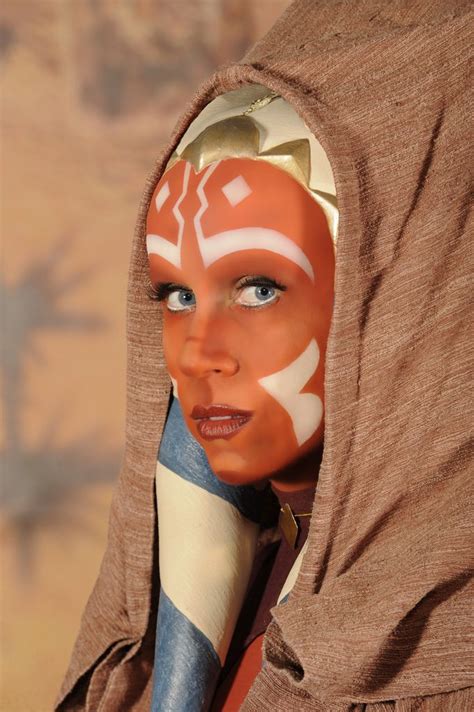 Ashley Eckstein (the voice of Ahsoka) cosplaying Ahsoka... OMG | Star ...