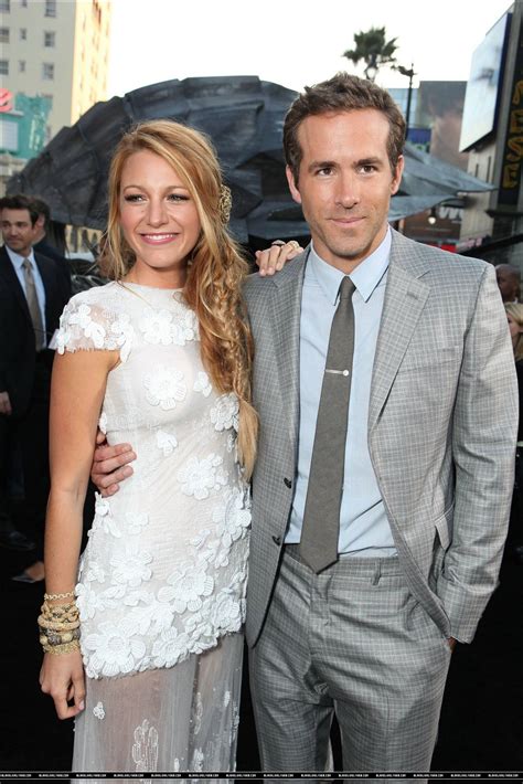 "The Green Lantern" LA Premiere - Blake Lively and Ryan Reynolds photo ...