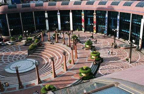 Ultimate Guide To The 16 Best Malls in Delhi-NCR | magicpin blog