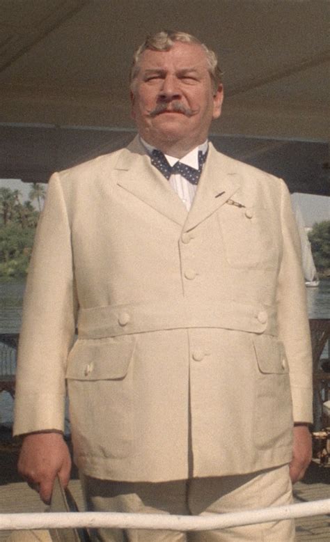 Death on the Nile: Peter Ustinov's Tropical Norfolk Suit as Poirot ...