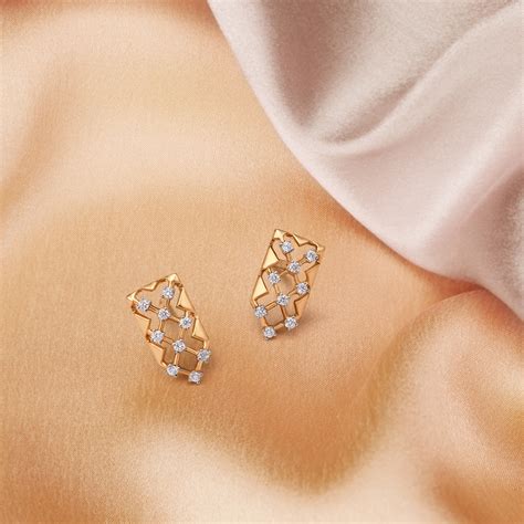 Aesthetic diamond Stud Earrings