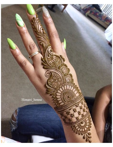 Simple Mehndi Designs 2022 {New*} Pictures, Images & Photos