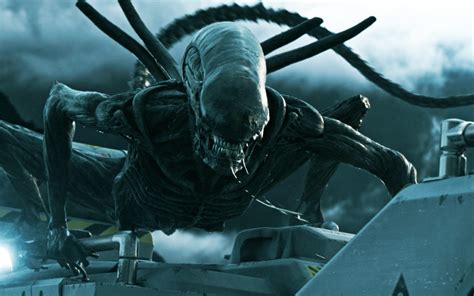 MOVIE REVIEW: ALIEN: COVENANT - CineGods