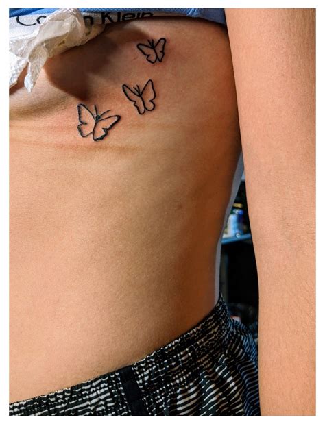 Smal Tattoo, Small Rib Tattoos, Cross Tattoos For Women, Tiny Tattoos ...