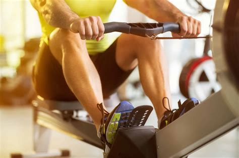 A Guide To the Best At-Home Rowing Machine Workouts