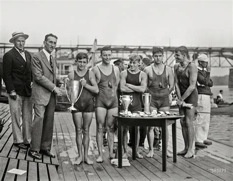 Shorpy Historical Picture Archive :: Winning Swimmers: 1927 high ...